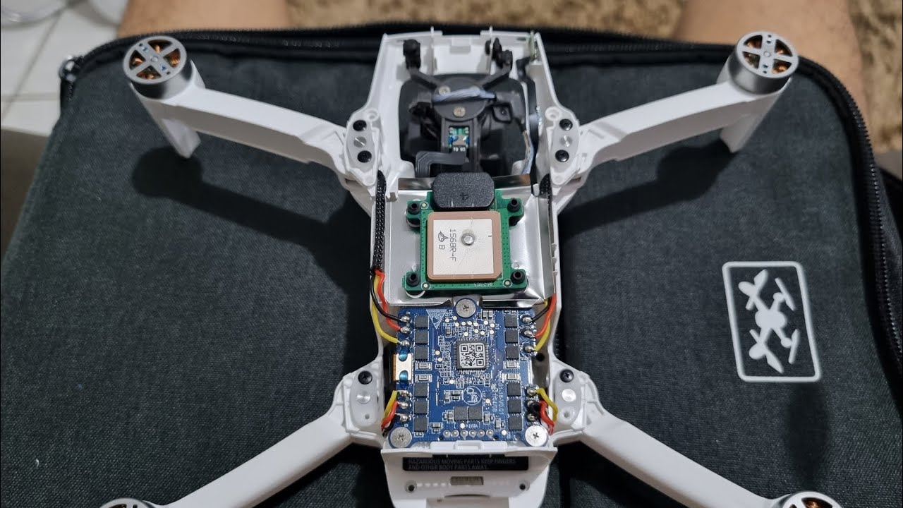Desmontei o drone fimi x8 mini v2
