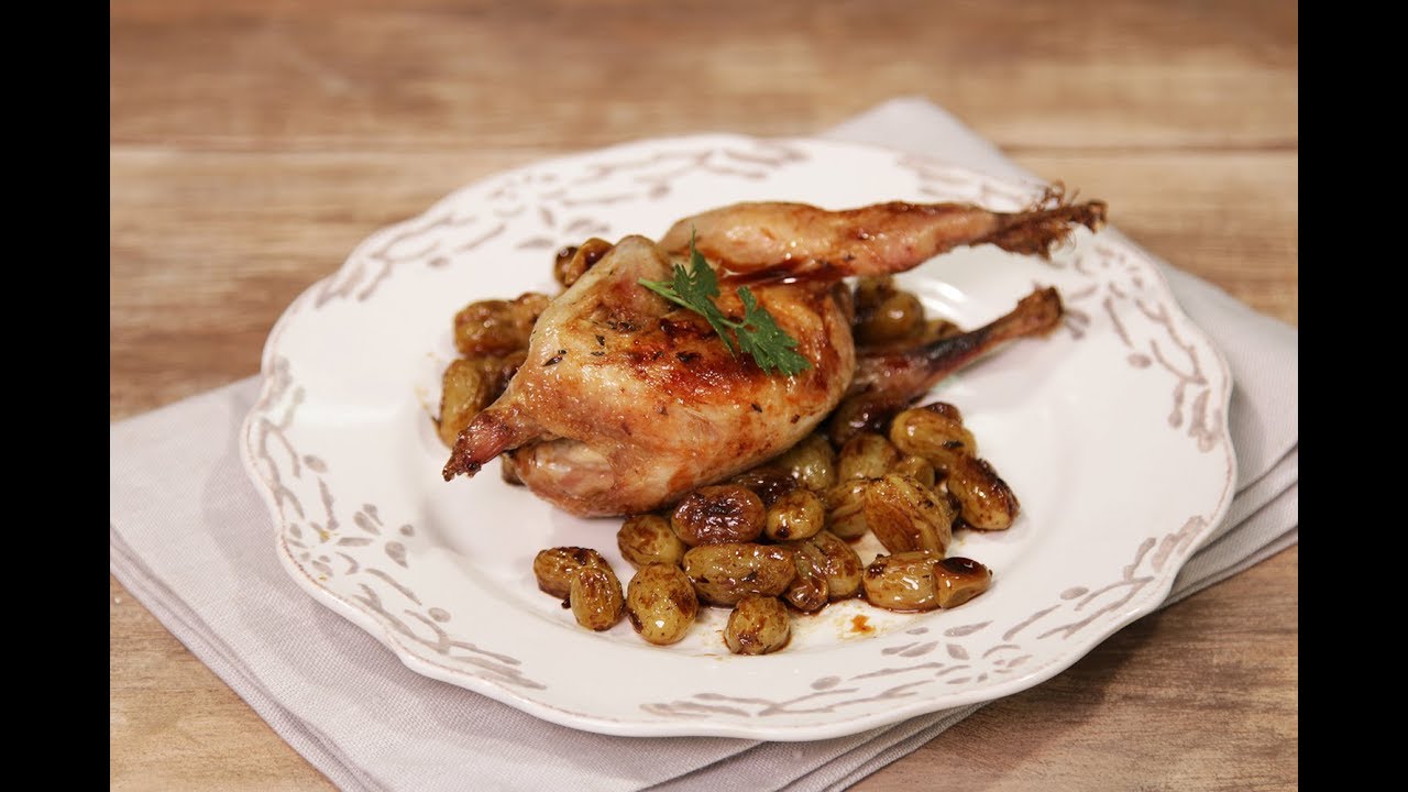 Codornices con uvas blancas #recetasfácilesELLE | Elle España star style the fashion spot