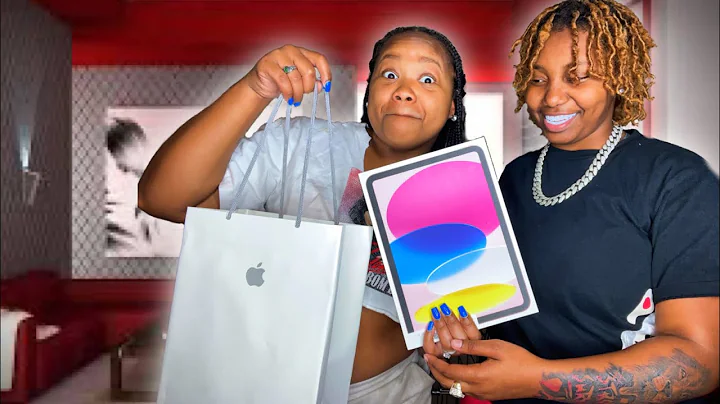 SURPRISING PREE With The 2022 PINK IPAD 10th GENER...