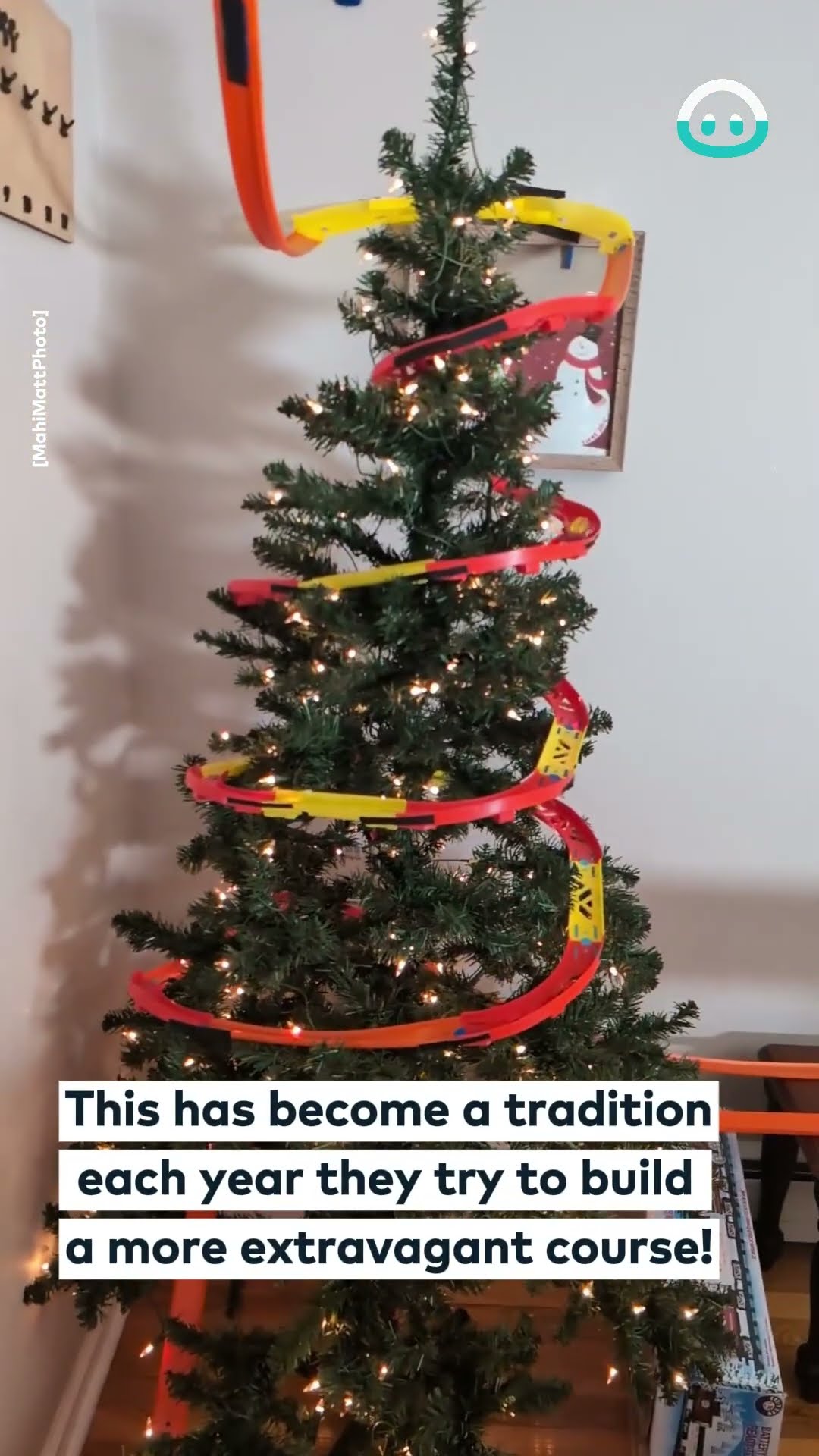 Ultimate Hot Wheels Christmas Tree Course || ViralHog