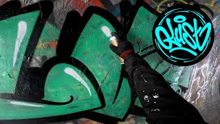 Graffiti Throwup in skatepark