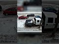後続車のドライバーを脅した女、まさかの教訓を叩き込まれる…