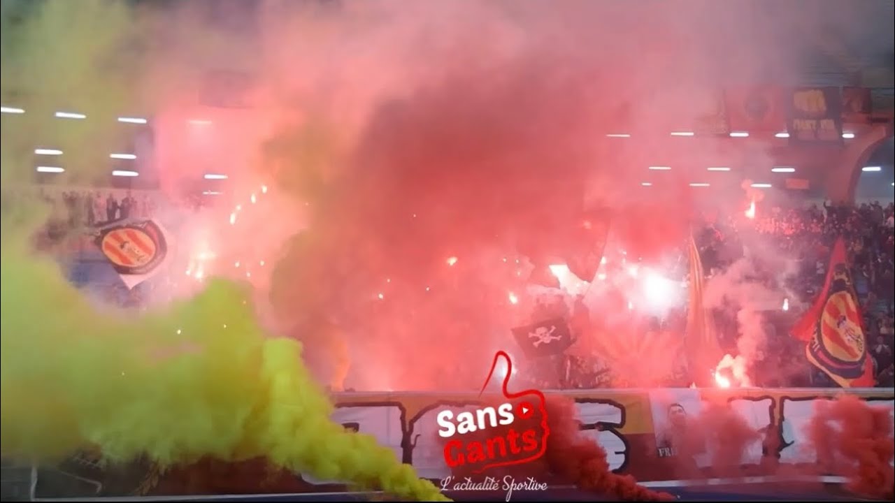 جماهير الترجي ترفع نسق التشجيع في مواجهة تطاوين واللاعبون يتفاعلون مباشرة