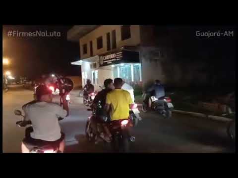 Em Guajará  , professores  realizam protesto  contra o governador  Wilson Lima ; #25%já