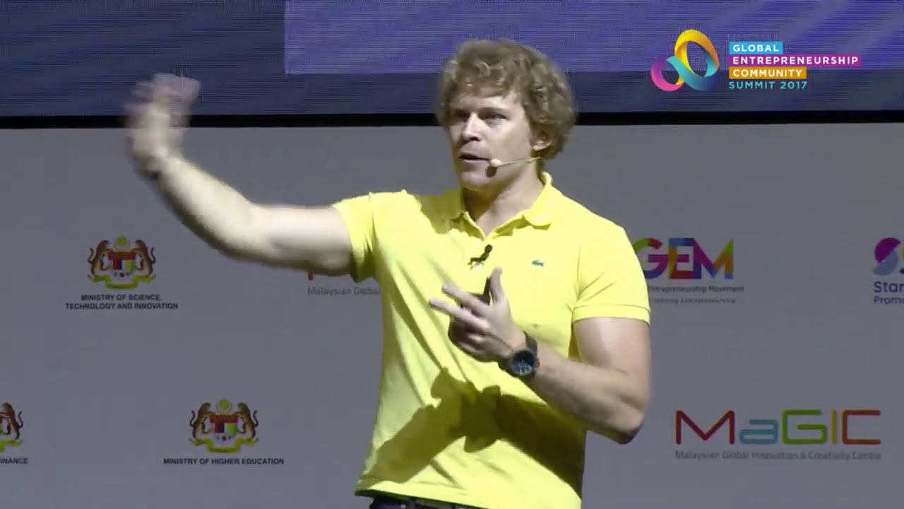 Julian Hosp - keynote speaker - Global Speakers Bureau