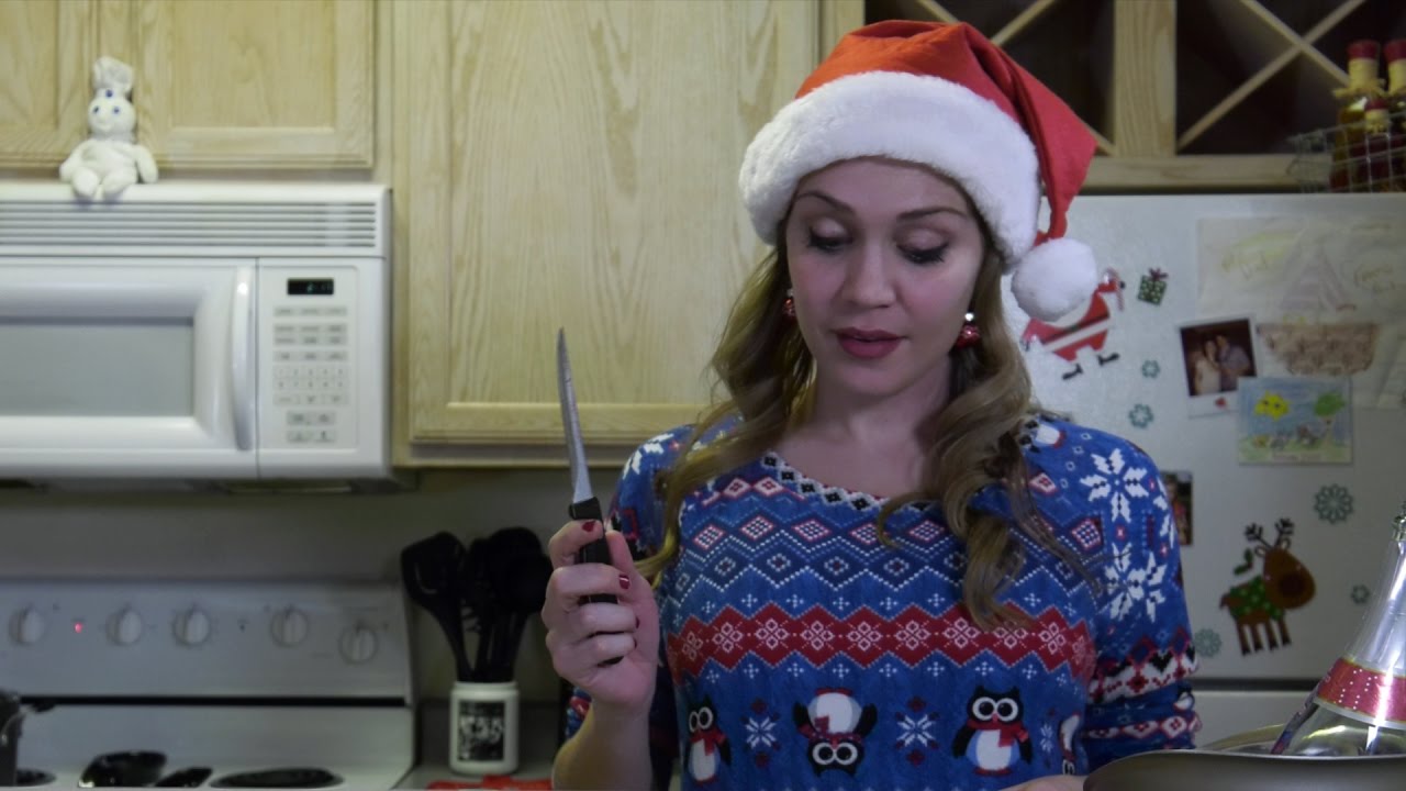 Crazy Woman Murders Man and Cooks Him for Christmas Dinner