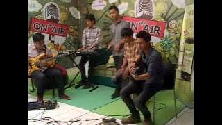 Nikku Band - pergi mencari uang 'on the air'.3GP