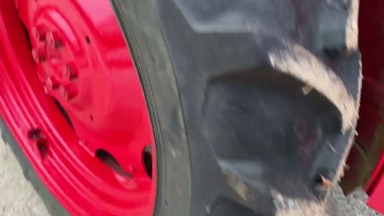 Traktor VOLVO 400 BUSTER