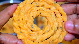 ரேஷன் கடை பச்சரிசி யூஸ் பண்ணி கை முறுக்கு செய்ய கத்துக்கலாம்????????/Homemade Hand Twisted Murukku Recipe