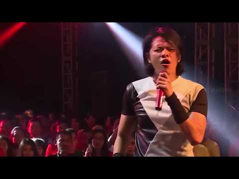 Konser GIGI 