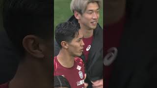 【大迫勇也】アップ中にボールを当ててしまった女の子に試合後ユニフォームをプレゼント #shorts #ヴィッセル神戸 #大迫勇也 #jリーグ #visselkobe