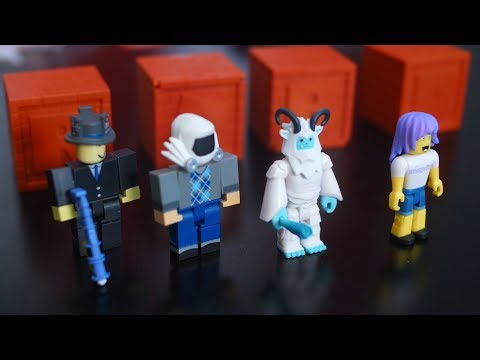 Roblox Figures Blind Box Unboxing Youtube - roblox yeti plays roblox