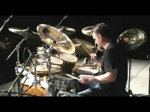 Gavin Harrison at PASIC 2008: Overriding odd meters to smooth out the groove