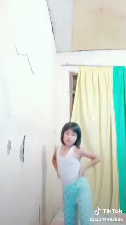 goyang ular keket