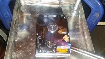 TORCH VS RUNNING HARD DRIVE!!!