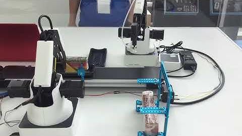Robot arm packaging line demo