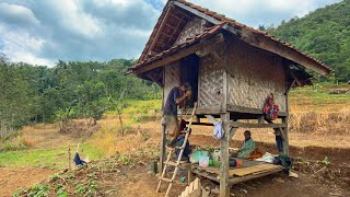 Nikmatnya Makan Di Tengah Sawah, Sederhana Tapi Istimewa | Suasana Pedesaan Jawa Barat, Garut