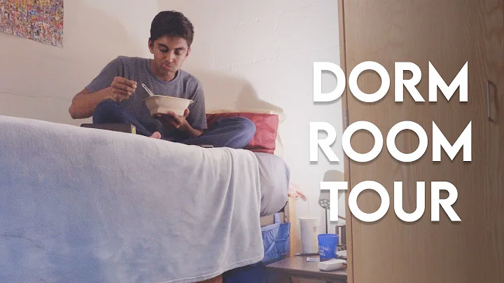 FRESHMAN DORM ROOM TOUR 2019 | University of Roche...