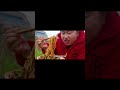 夫妻二人蹲在路边吃爆炒螺狮粉，大洋直夸这味道绝了！#shorts#陈说美食#美食