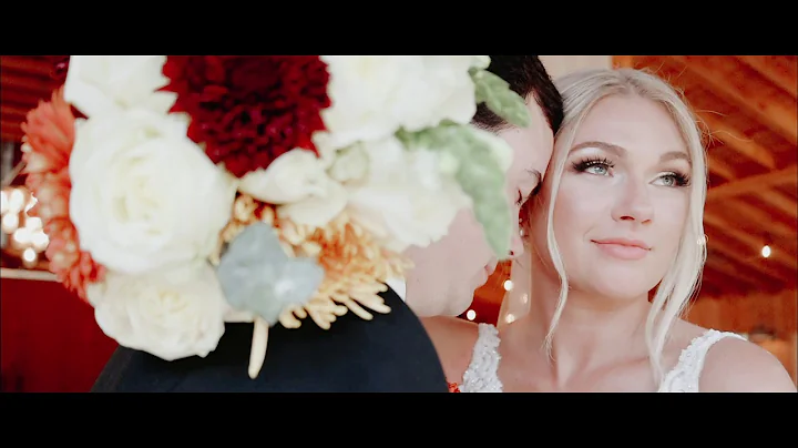 The Open Aired Red Barn Wedding of Kristen + Matthew