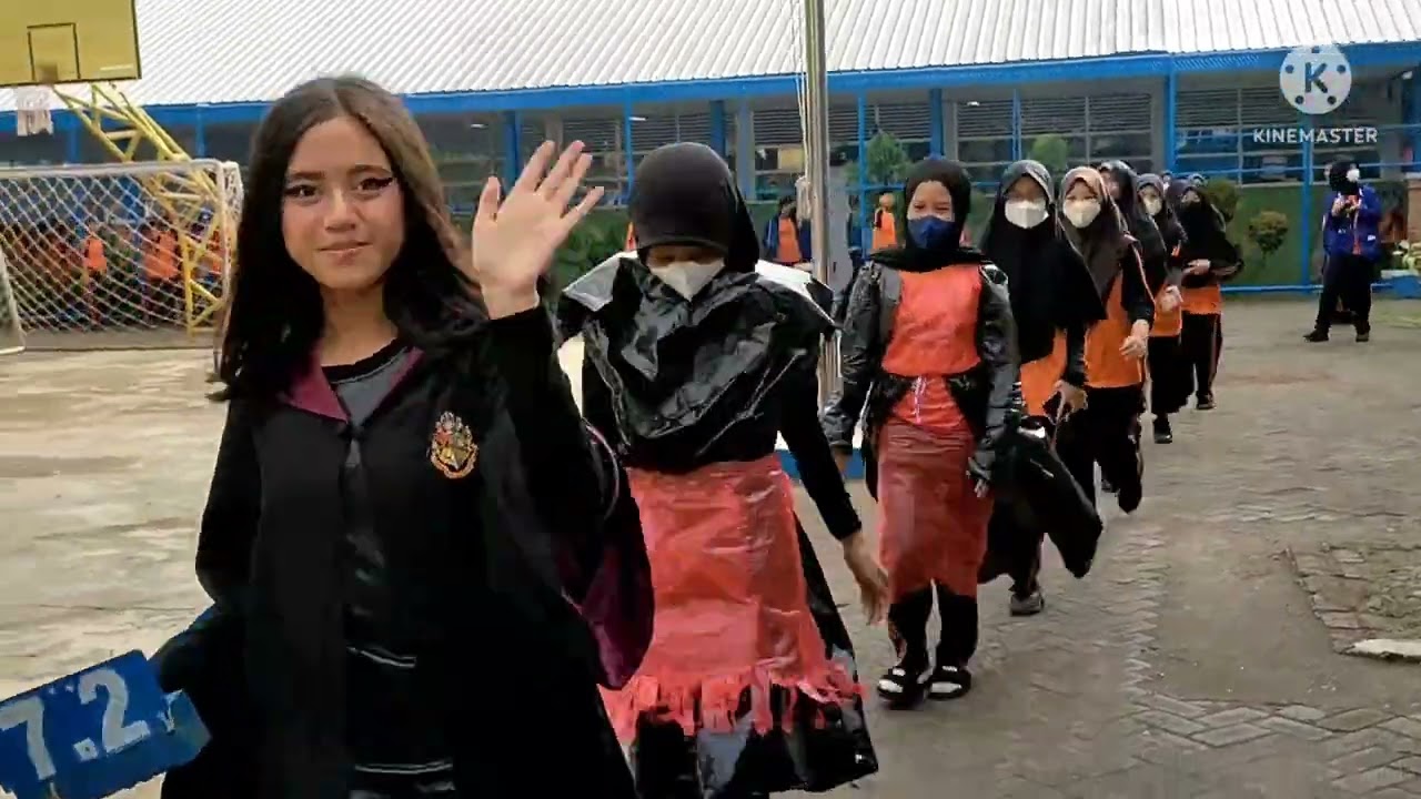 Atraksi Siswa memukau pada pembukaan Porseni di SMP NEGERI 12 MAKASSAR