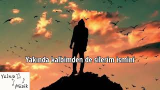 Gökhan Türkmen - Mahşer ( Şarkı Sözleri/ Lyrics ) Yalnızlık senden kolay hiç yorma kendini... Resimi