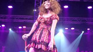 20110917蔡黃汝&AMI歡樂嘉年華走秀