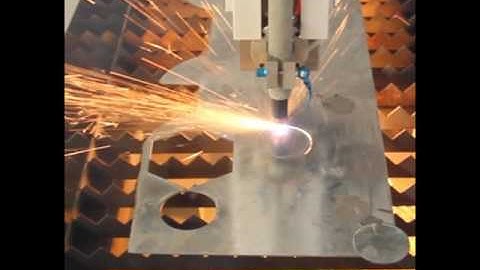 1530 Plasma cutting with Hypertherm