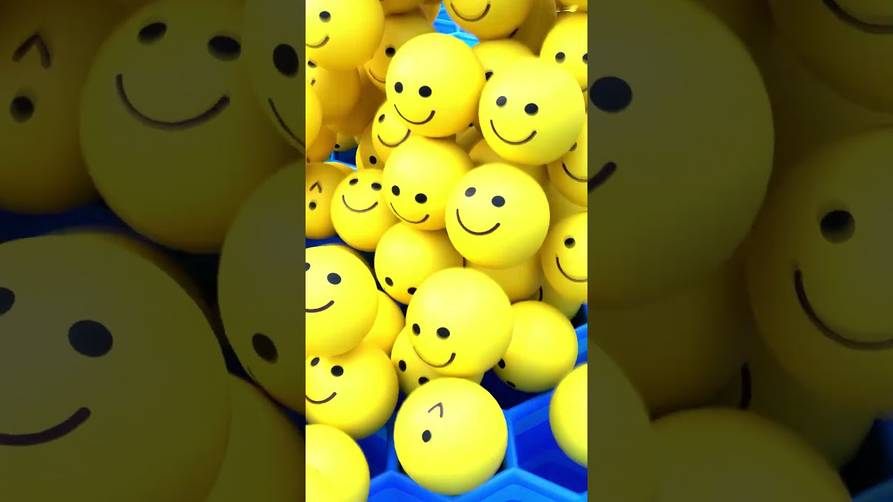 Into The Honeycomb Smiley Balls Drop Satisfying Smile 3danimation Knightcube Sound