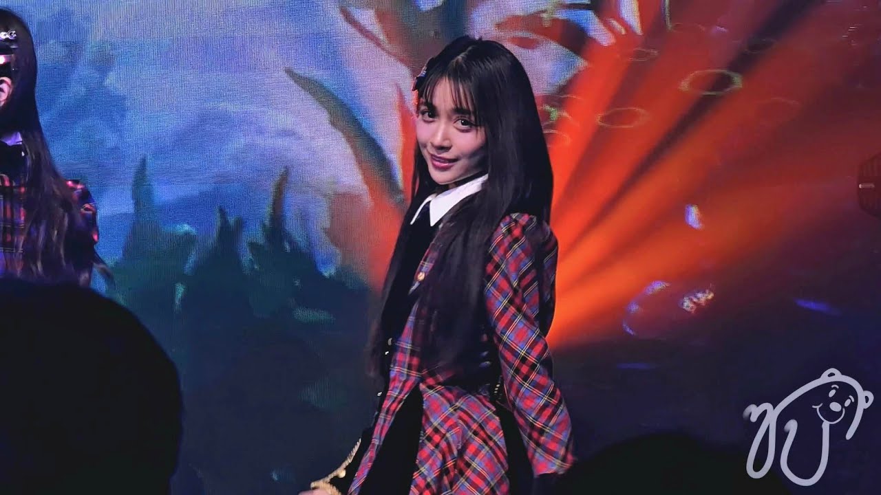 [Fancam] 231127 BNK48 (Hoop Focus) - Gingham Check @ Mellow POP Thank ...