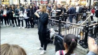 London Girl showing impressive beat boxing (Horizontal after 20s)