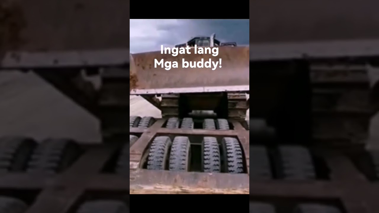 bulldozer loading in lowbed