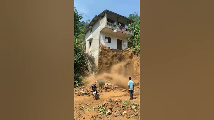 Landslide Destroys Everything #landslide #disaster #shortvideo