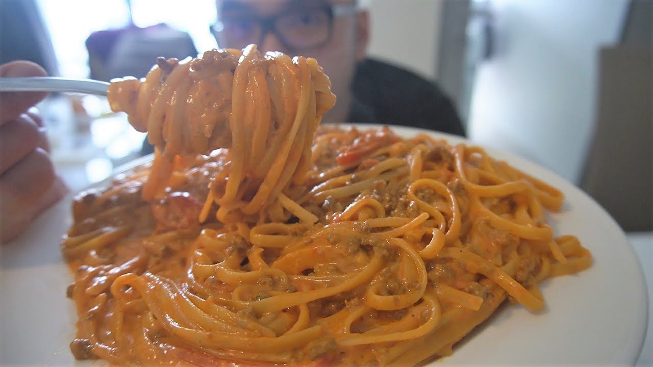 This is CRACK CHEESE PASTA indomie noodles mukbang