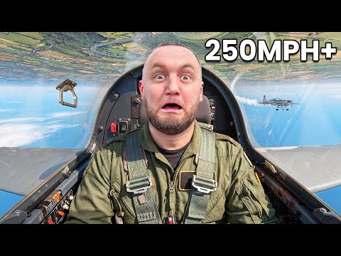 Flying An Aeroplane Upside Down With Zero Training!