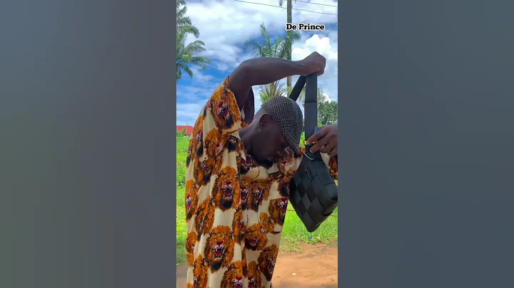 See me see problem ooo #brodashaggi #mrmacaroni #comedian #funny #mrmacaronicomedy #shortfunnyvideo