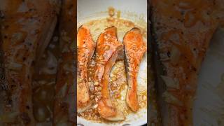 Aflevering 297 | Recept voor gegrilde zalm met honing | 2 minuten | 1 recept van Che Sayang Kitchen