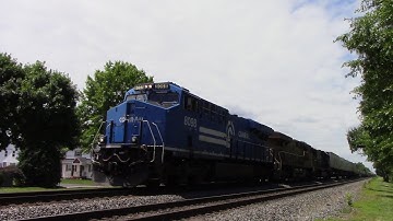 NS 8098 CR Heritage Unit with Hornshow Through Manville, NJ 6/21/2018