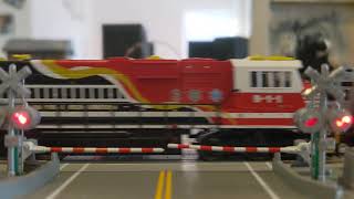 Kato n scale American automated crossing gates