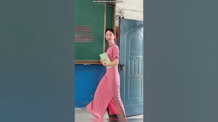 China's skinny teacher disturbs students by wearing a new dress 😲