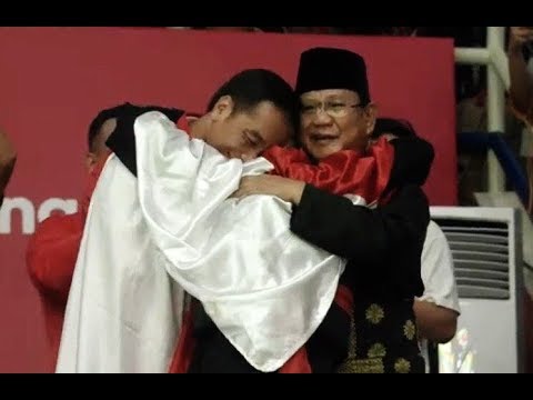 Viral: Momen Langka Jokowi - Prabowo Berpelukan