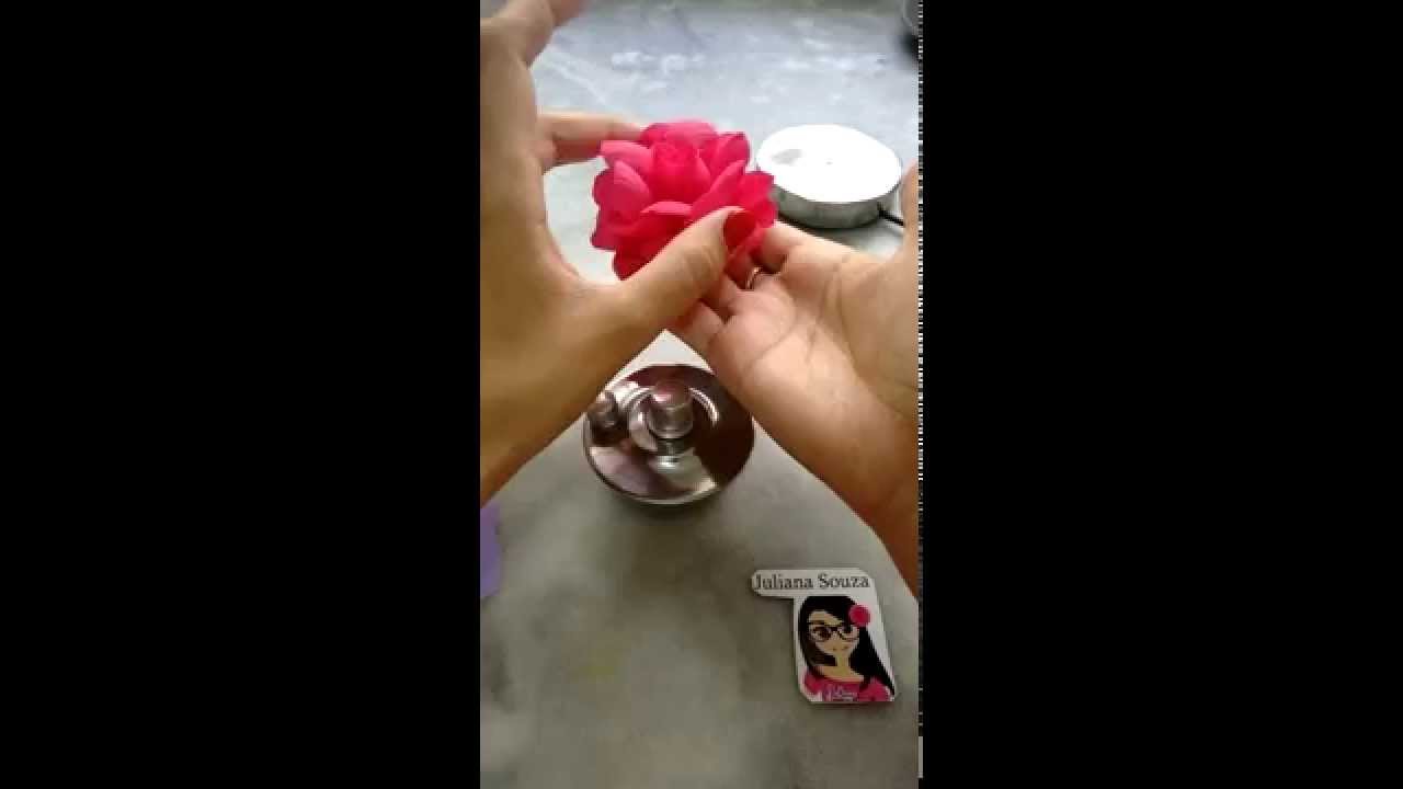 Flor engomada de tecido, com Juliana Souza