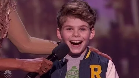 12-Year-Old Boy Dancer Turns Into a  ROBOT On LIVE...