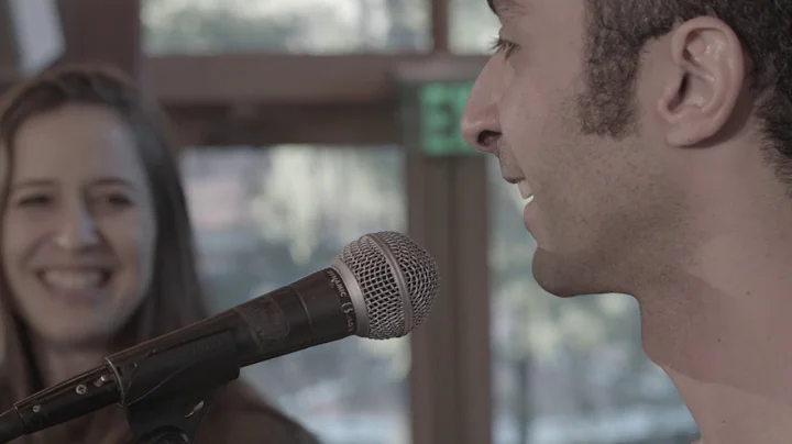 Hinei Mah Tov (Light Up The World) by Noah Aronson