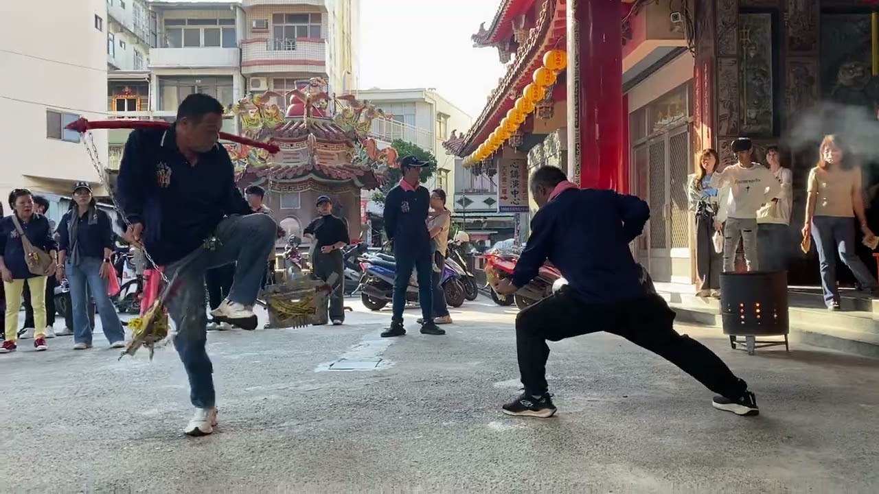 歲次乙巳年十月初四嘉義重義堂前往嘉義大天宮進香圓滿成功