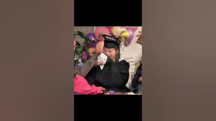 Aww my babyy 😭 #katseye #yoonchae #lara #megan #manon #daniela #sophia