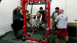 Erik Squats 1005lb in the Gym