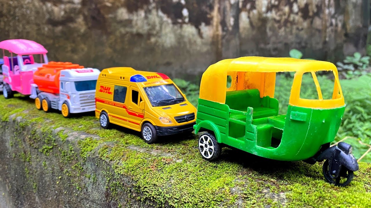 Driving DHL Car, Electric Auto Rickshaw, CNG, Scoter and Covered Van by Hand on the Outer Wall