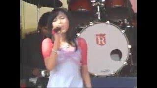 Mustofa (Geboy Mozair) - Evi Puspitasari. Sera