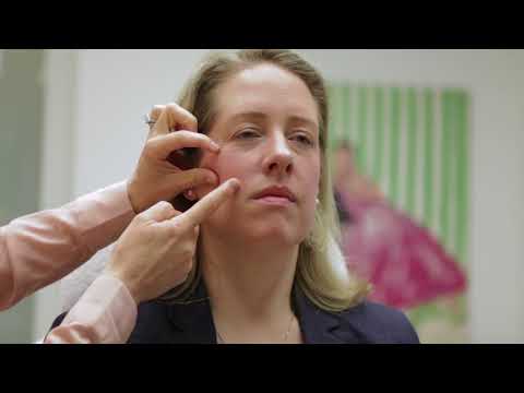 Video: Make-up, Das Ihr Gesicht Müde Aussehen Lässt